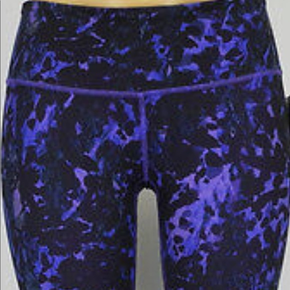 Lululemon Wunder Under *Full-On LuonFloral Sport Backdrop Iris Flower. - Picture 2 of 14